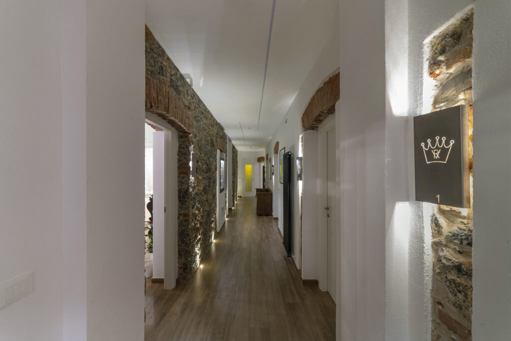 dettagli superior rooms in la spezia (2)